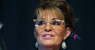 Former Alaska Gov. Sarah Palin knocks ranked-choice voting after election loss