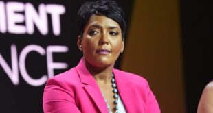 WH adviser Keisha Lance Bottoms says 'MAGA Republicans' want to 'destroy the United States of America'