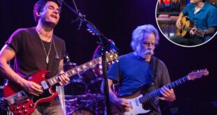 Grateful Dead's Bob Weir has crowd sing Happy Birthday to John Mayer