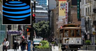 AT&T to shut flagship store in downtown San Francisco